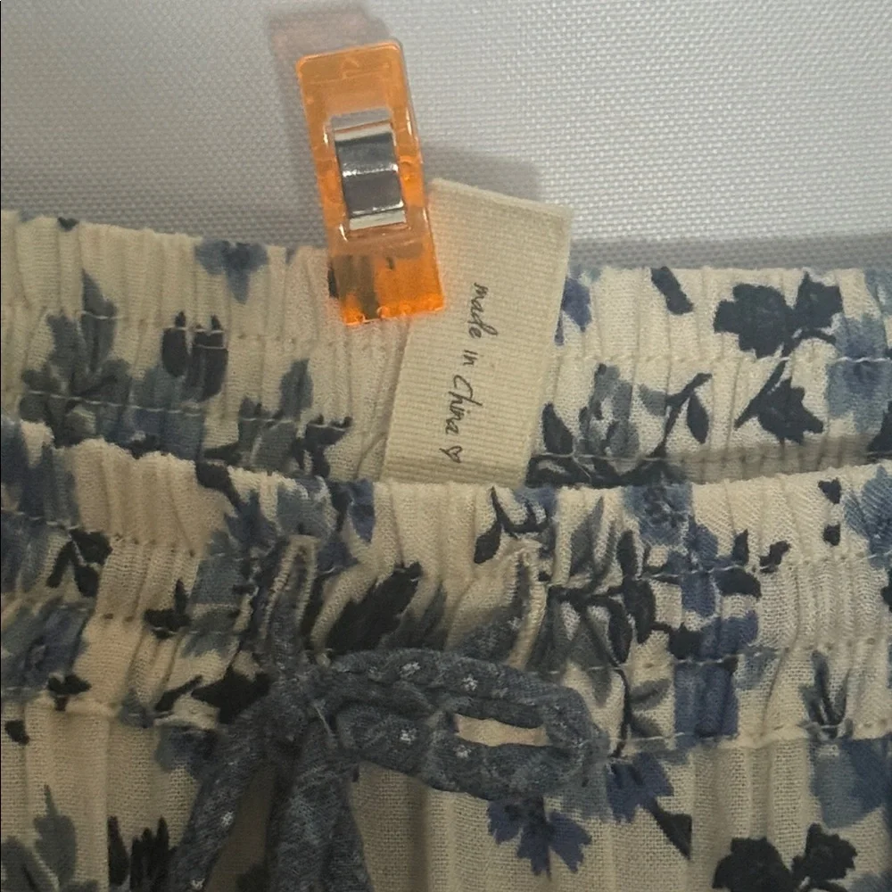 SPELL Elle Midi Skirt Floral Blue and White Size Small - Picture 8 of 10
